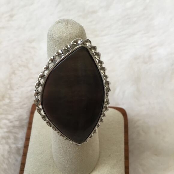 Silver Large Oval Shape Split Ring - Picture 3 of 8